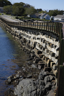 Bailey Island cribstone bridge.jpg