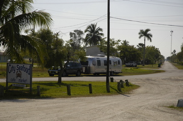 Everglades City lunch.jpg