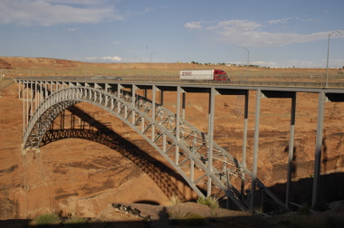 Glen Canyon bridge.jpg