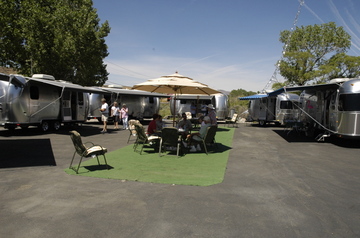 Reno Airstream circle.jpg