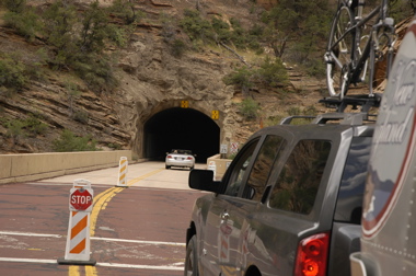 Zion tunnel.jpg