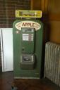 hyde-park-rr-apple-vending.jpg